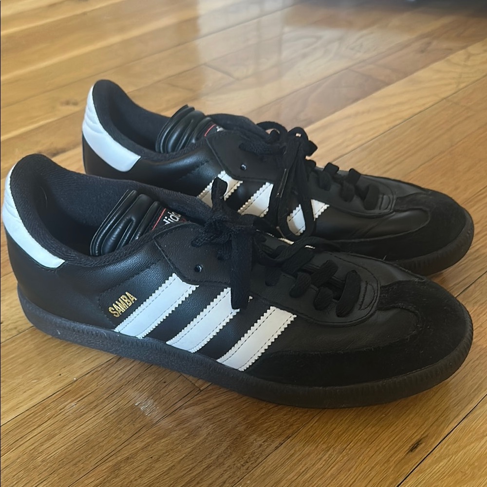 Adidas Men's Black Samba Shoes